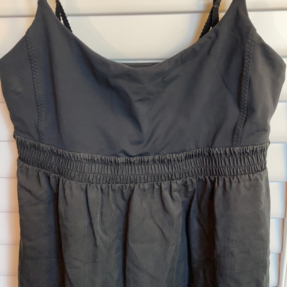 lulu Lemon tank - Picture 2 of 6